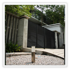 Celebrity | Completed | Design & Build  | Front-Gate